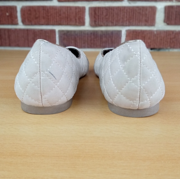 Steve Madden 'Bellaa' Quilted Nubuck Ballet Flats in Blush/Gold Sz. 6 - Picture 7 of 8